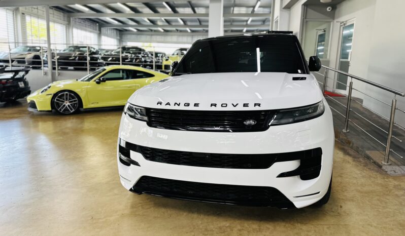 2026 RANGE ROVER SPORT P530 lleno