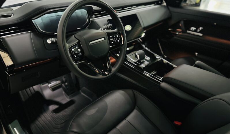 2026 RANGE ROVER SPORT P530 lleno