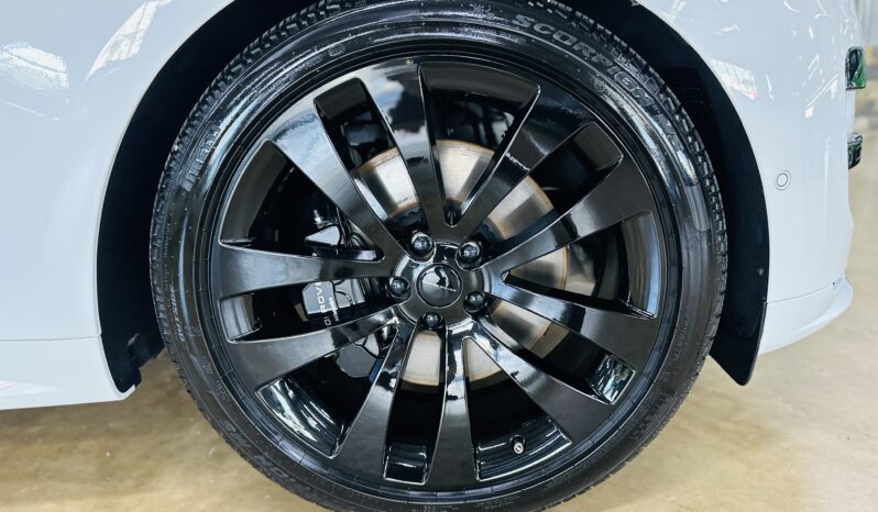 2026 RANGE ROVER SPORT P530 lleno