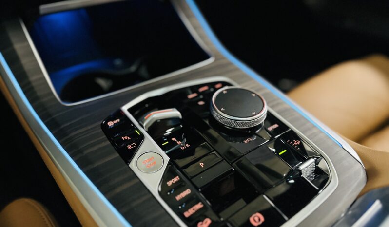 2024 X5 50e M Sport lleno