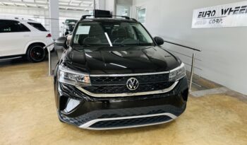2023 VW Taos S lleno