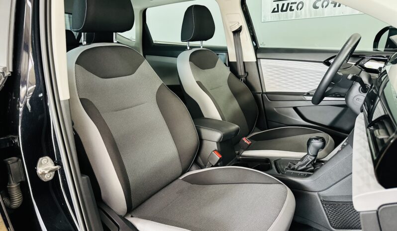 2023 VW Taos S lleno