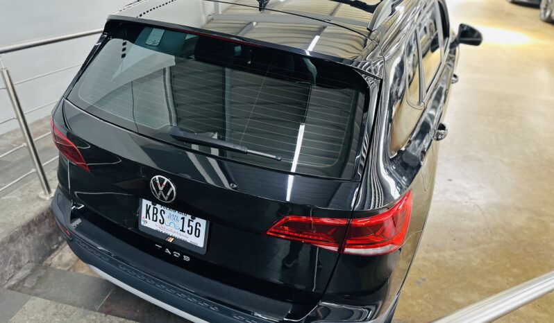 2023 VW Taos S lleno