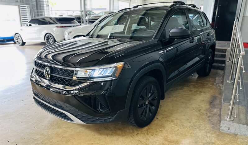 2023 VW Taos S lleno