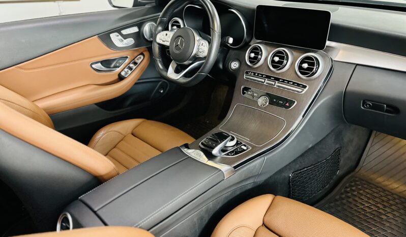 2020 M BENZ C 300 Cabriolet lleno