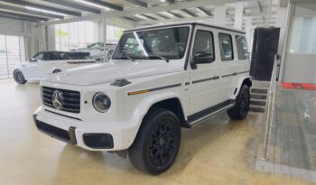 2025 MERCEDES BENZ G 580 lleno