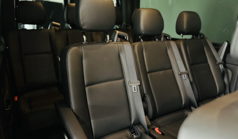 2024 M BENZ SPRINTER 2500 PASSENGER VAN lleno