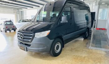 2024 M BENZ SPRINTER 2500 PASSENGER VAN lleno