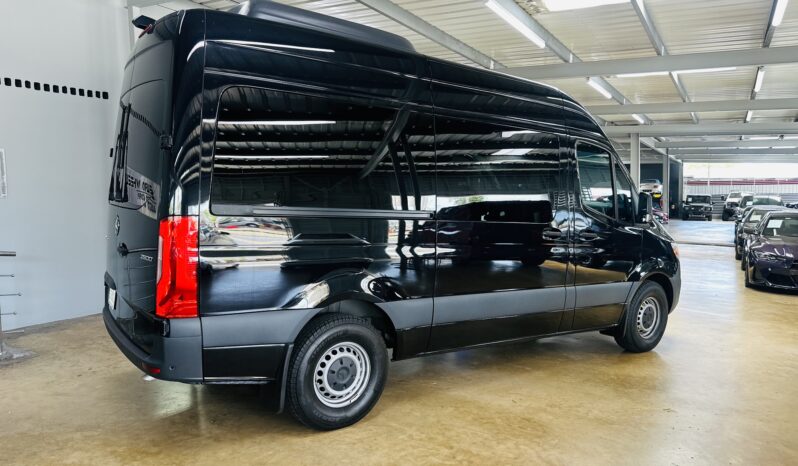 2024 M BENZ SPRINTER 2500 PASSENGER VAN lleno