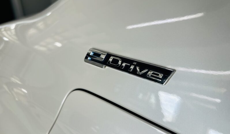 2018 BMW 740E CARBON CORE EDITION lleno