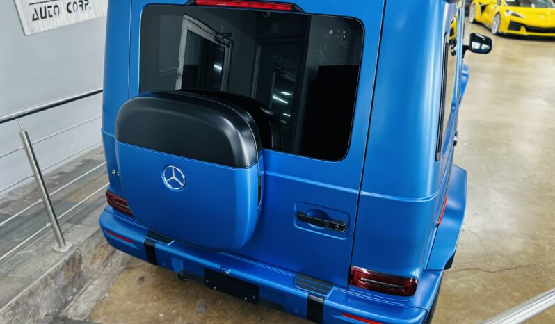 2025 Mercedes Benz G 580 lleno