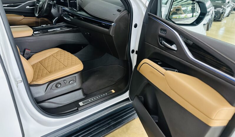 2022 CADILLAC ESCALADE lleno