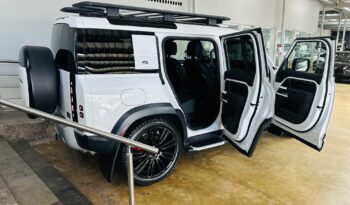 2023 Land Rover Defender 110 lleno