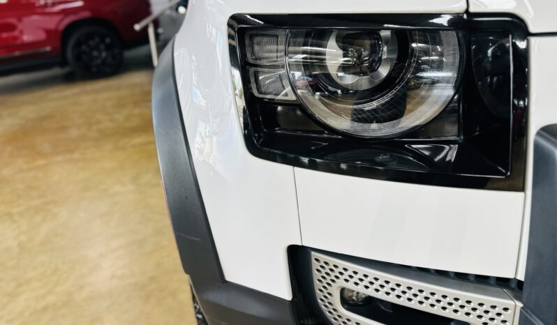2023 Land Rover Defender 110 lleno