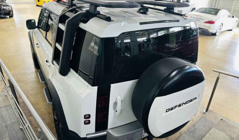 2023 Land Rover Defender 110 lleno