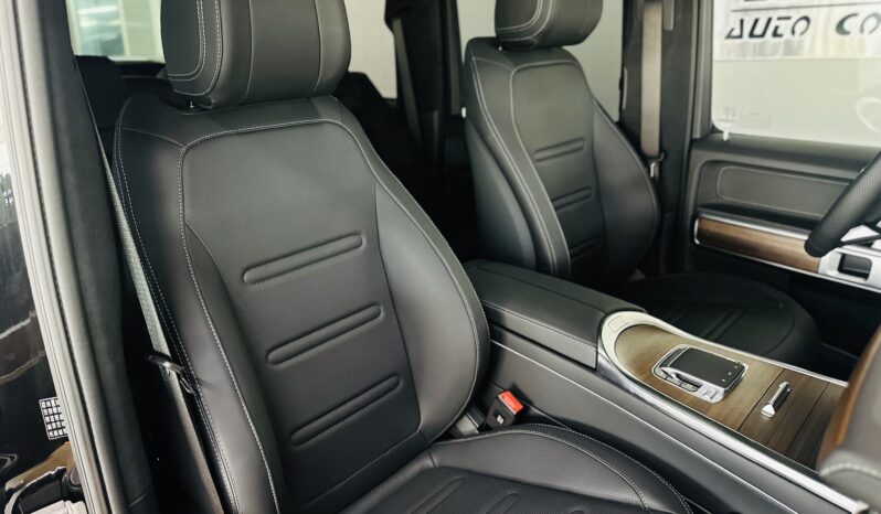 2027 MERCEDES BENZ G 580 lleno