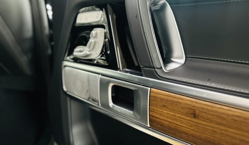 2027 MERCEDES BENZ G 580 lleno