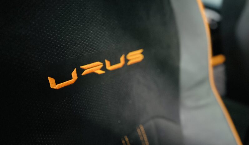 2023 Lamborghini URUS Performante lleno