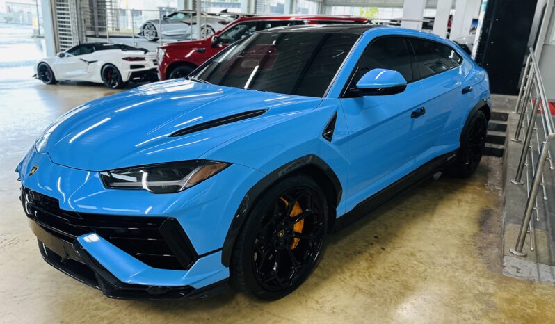 2023 Lamborghini URUS Performante lleno