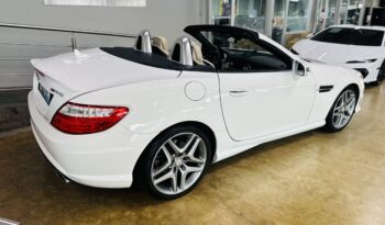 2016 Mercedes SLK 350 AMG Line lleno
