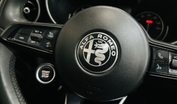 2021 Alfa Romeo Stelvio Q4 lleno